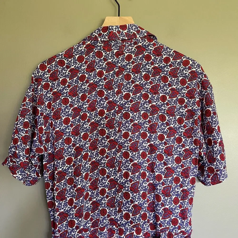 XIRENA Grady Romper Size XS White Blue Red‎ Floral Paisley Lightweight Casual